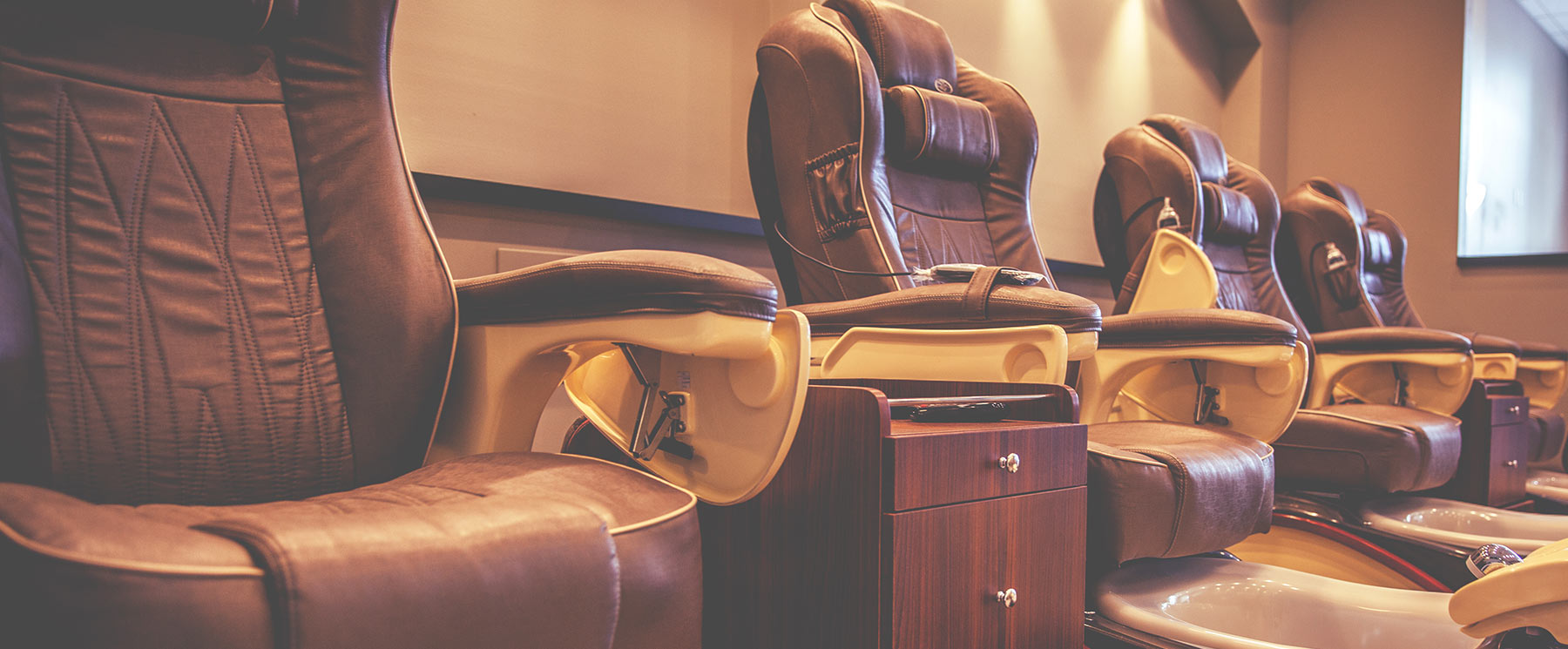 Suite Nails at The Promenade of Wayzata